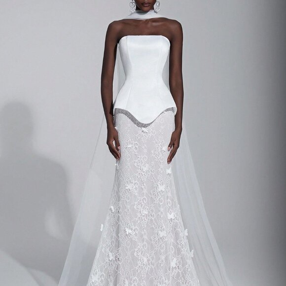 White Elegant Women's Luxurious Fishtail Lace Wedding Dress - Picture 6 of 8